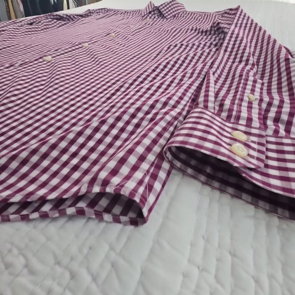 Banana Republic Shirt Men's XL Maroon Checked Non-Iron EUC LN Long Sleeves Slim‎